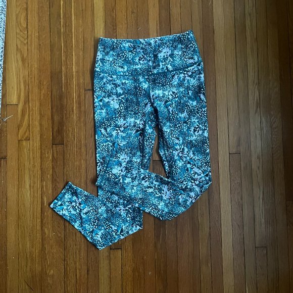 Gaiam Urban Chic Willow High Rise Leggings - Picture 5 of 5